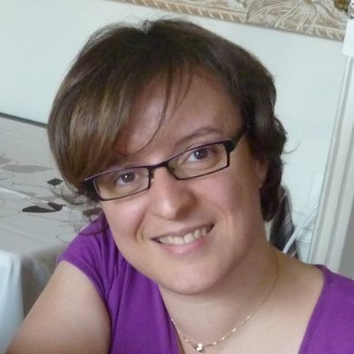 You are currently viewing Naïma Huber-Yahi