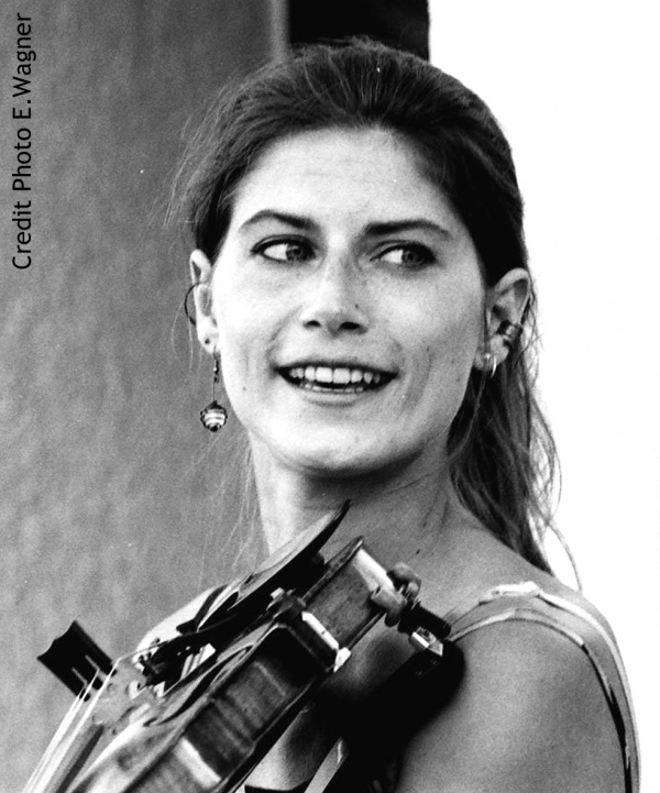You are currently viewing Virginie BASSET