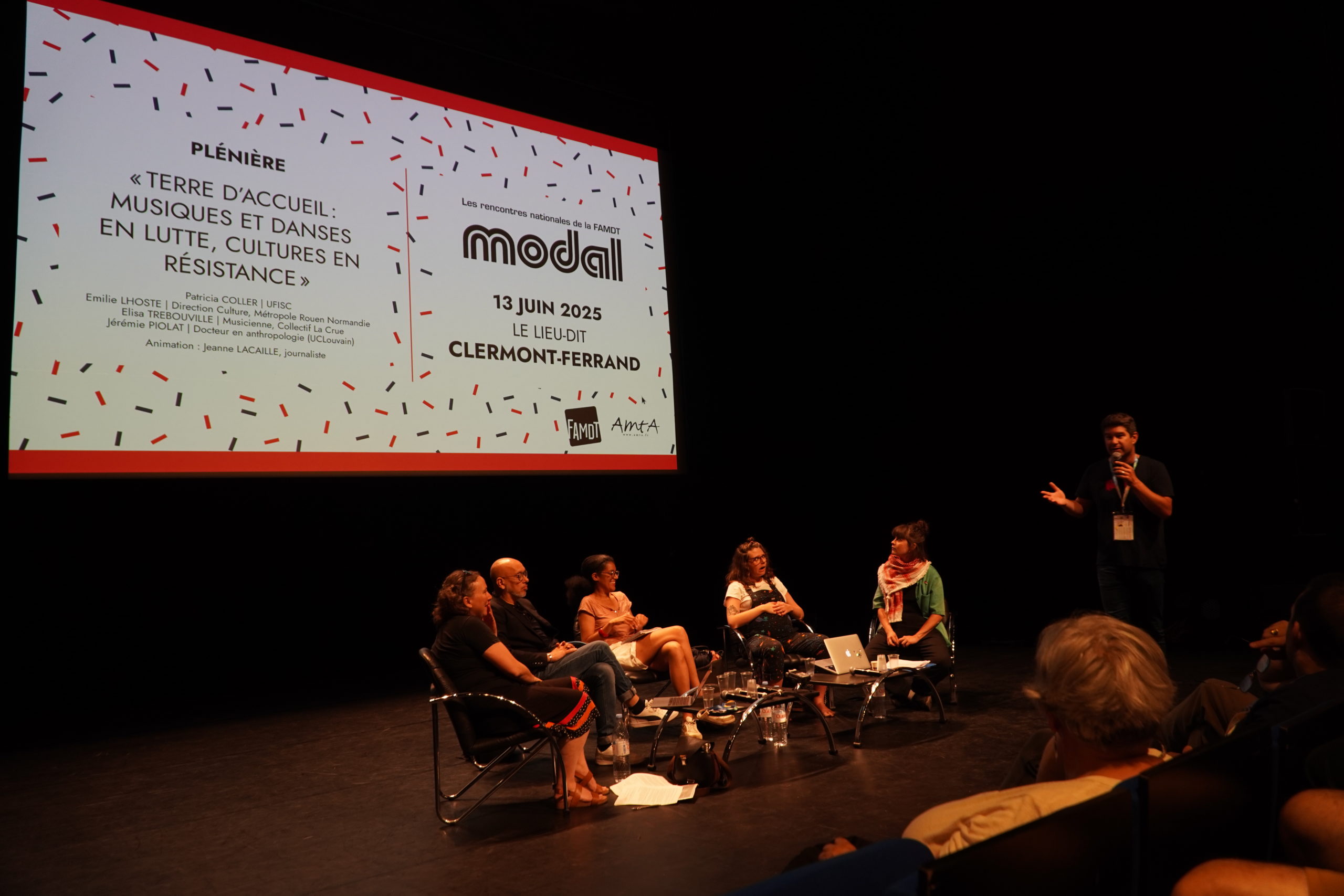 You are currently viewing Plénière des rencontres : « Musiques et danses d&rsquo;ICI: faire société ou faire ghetto ? »